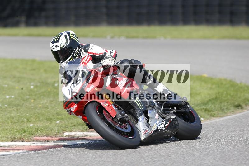 /45 10.08.2025 Plüss Moto Sport ADR/Freies Fahren/105
